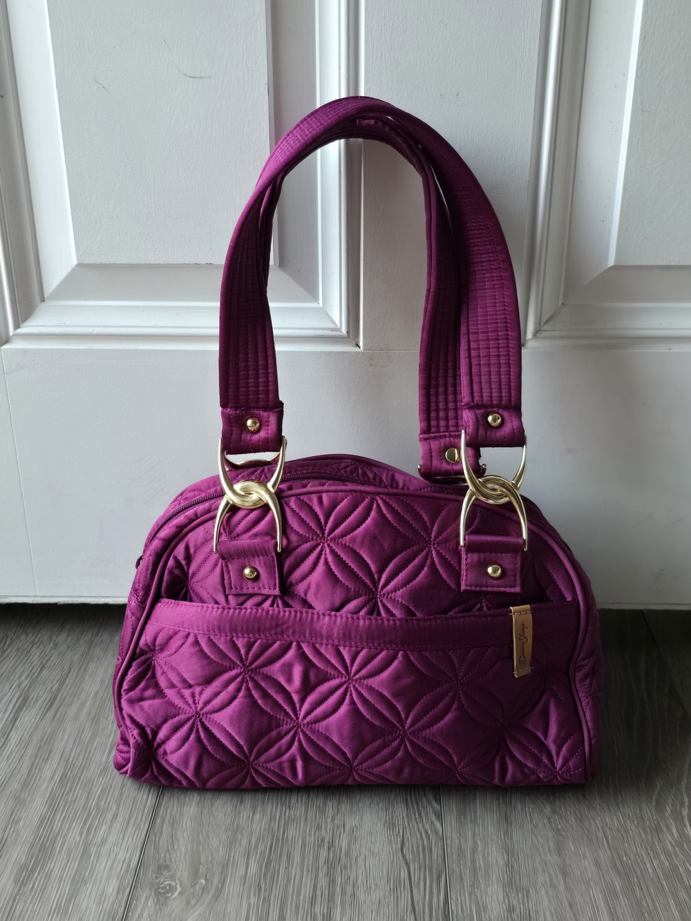 Donna Sharp Magenta Quilted Satchel Bag Gold Hardware Floral Lined Purse